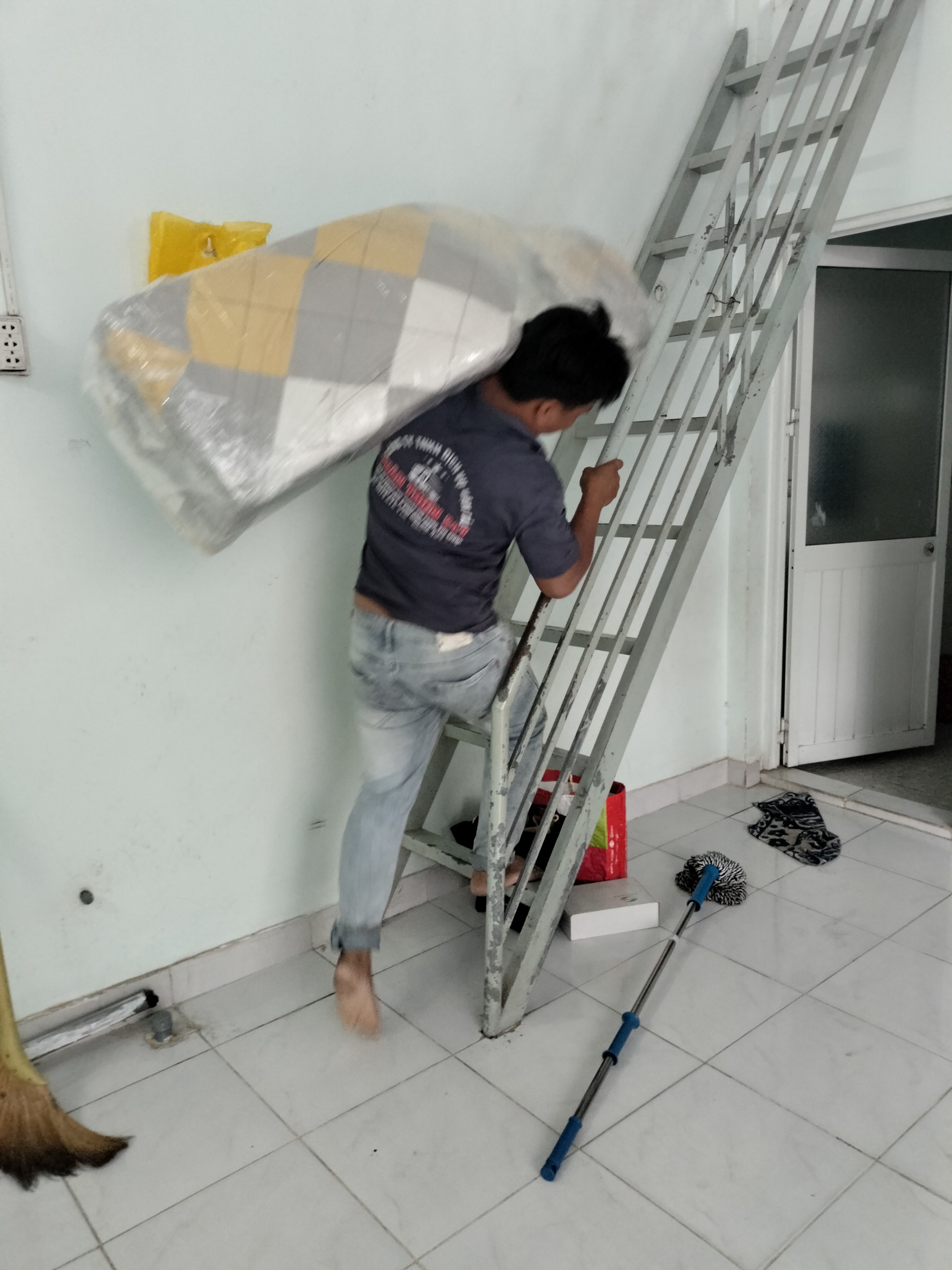 chuyển nhà trọn gói quận 5, Chuyển nhà Thân Thiện, công ty Chuyển nhà Thân Thiện, chuyennhathanthien.com, vận chuyển nhà trọn gói quận 5, dịch vụ chuyển nhà trọn gói quận 5, chuyển nhà trọn gói hồ chí minh, chuyển nhà trọn gói 247